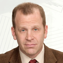 Headshot of Toby Flenderson